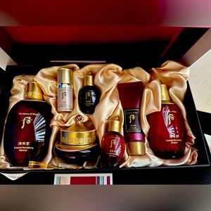 The History of Whoo luxury Korean skincare set